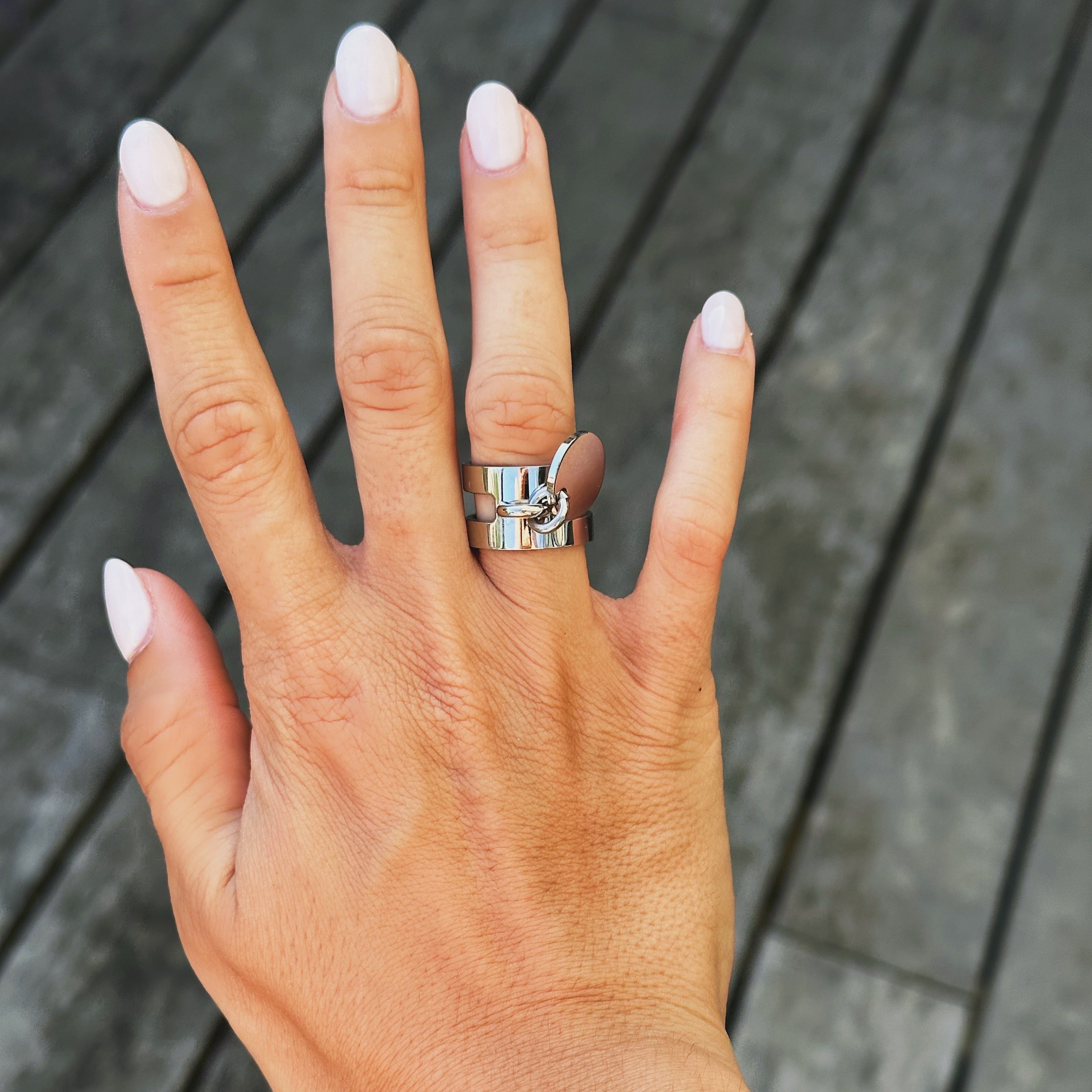 BAGUE LOU - COLLECTION PASTILLE RONDE